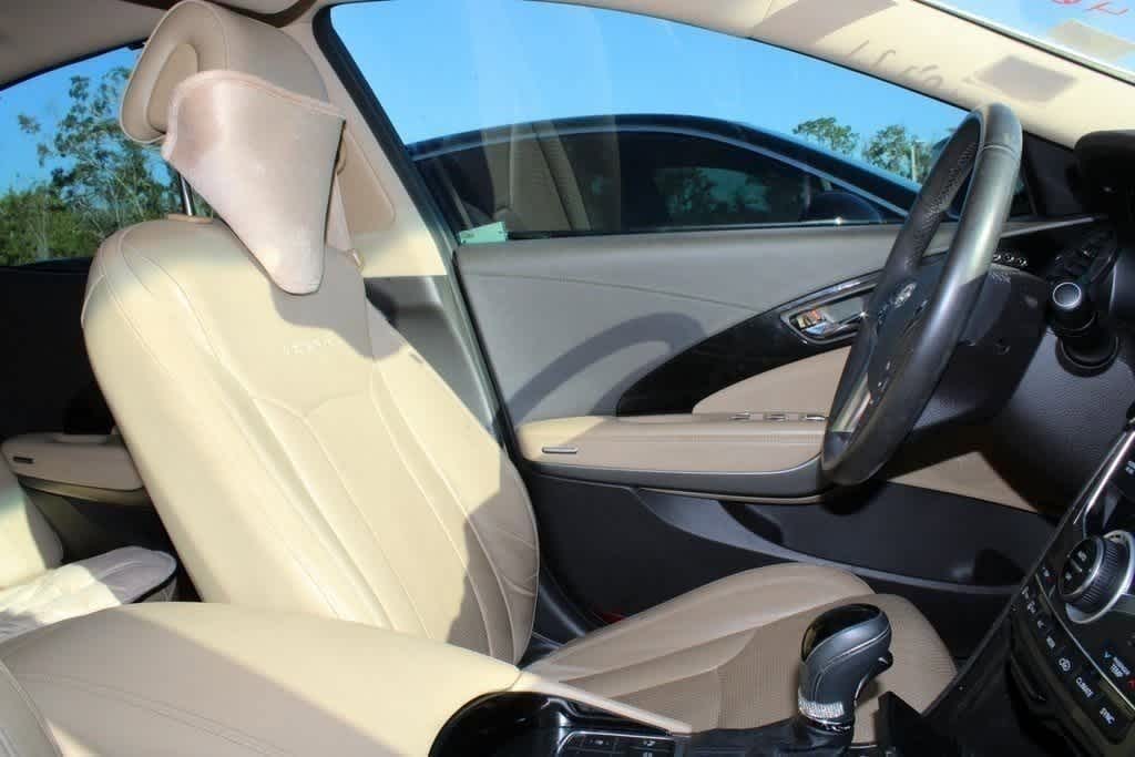 Thumbnail: 2016 Hyundai Azera - 8