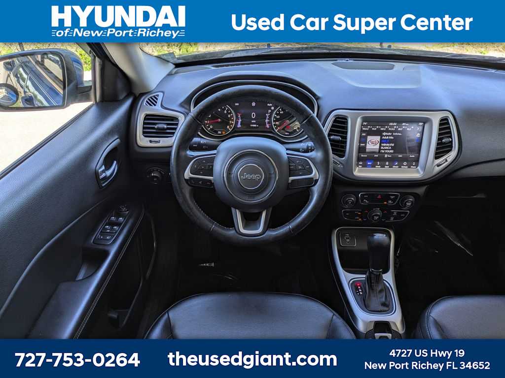 Thumbnail: 2018 Jeep Compass - 20