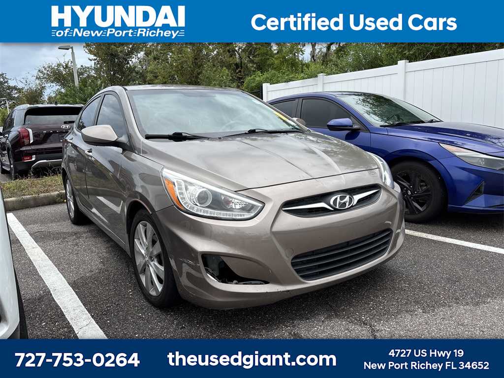 Thumbnail: 2014 Hyundai Accent - 4
