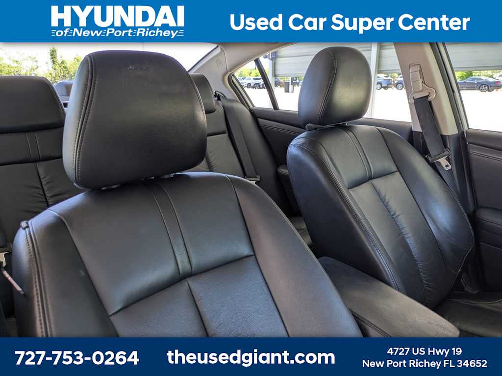 Thumbnail: 2012 Nissan Altima - 6