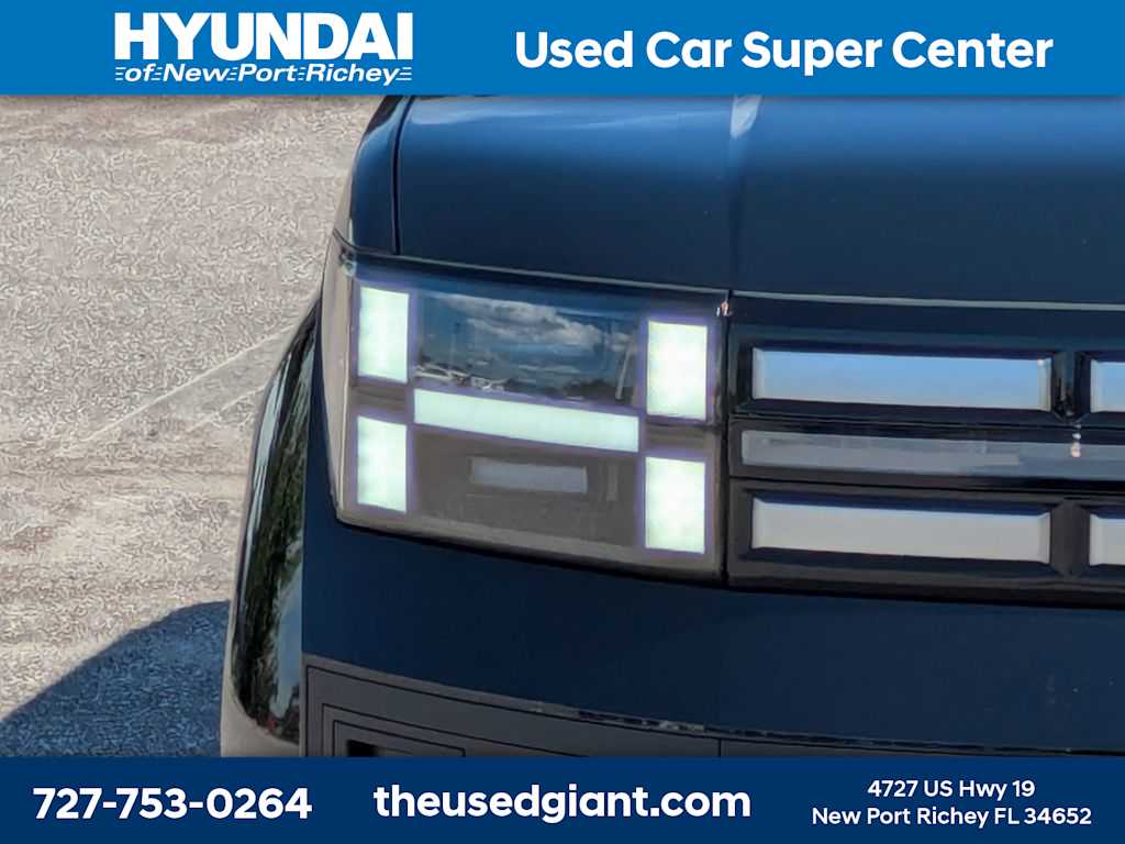 Thumbnail: 2025 Hyundai Santa Fe - 9