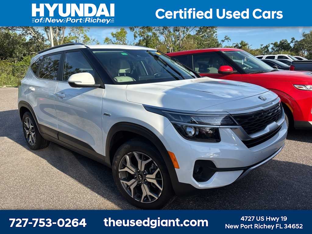 Thumbnail: 2021 Kia Seltos - 4