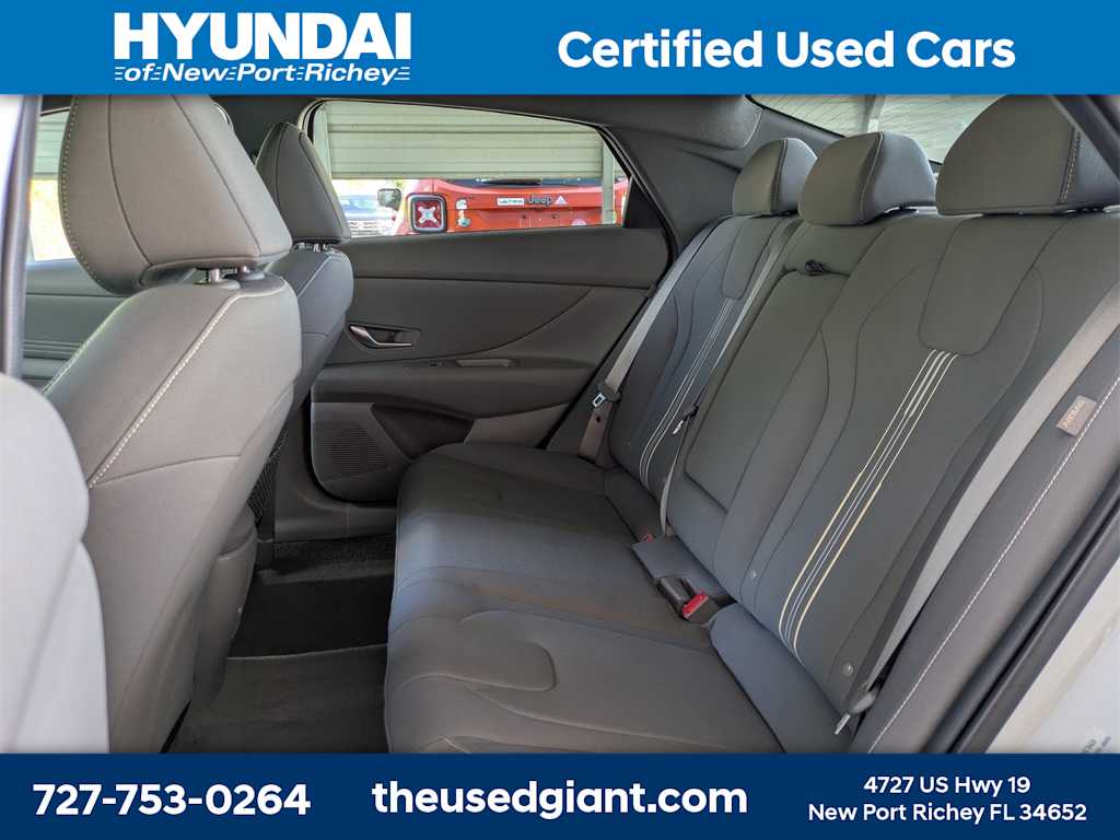 Thumbnail: 2025 Hyundai Elantra - 13