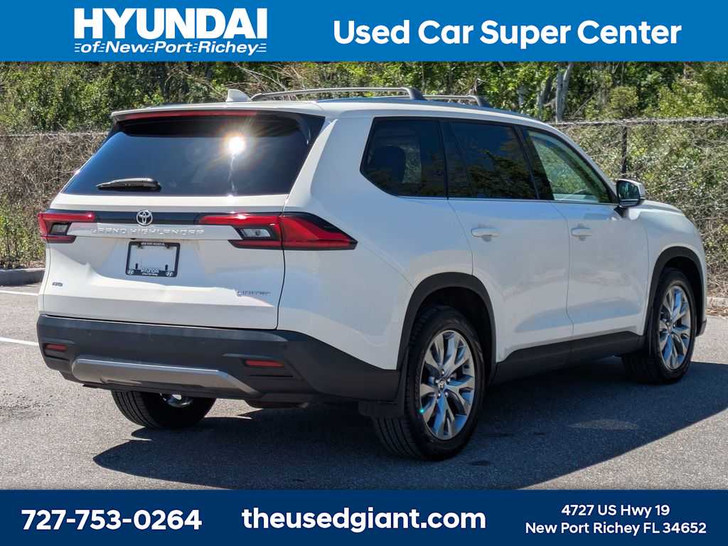 Thumbnail: 2024 Toyota Grand Highlander - 5