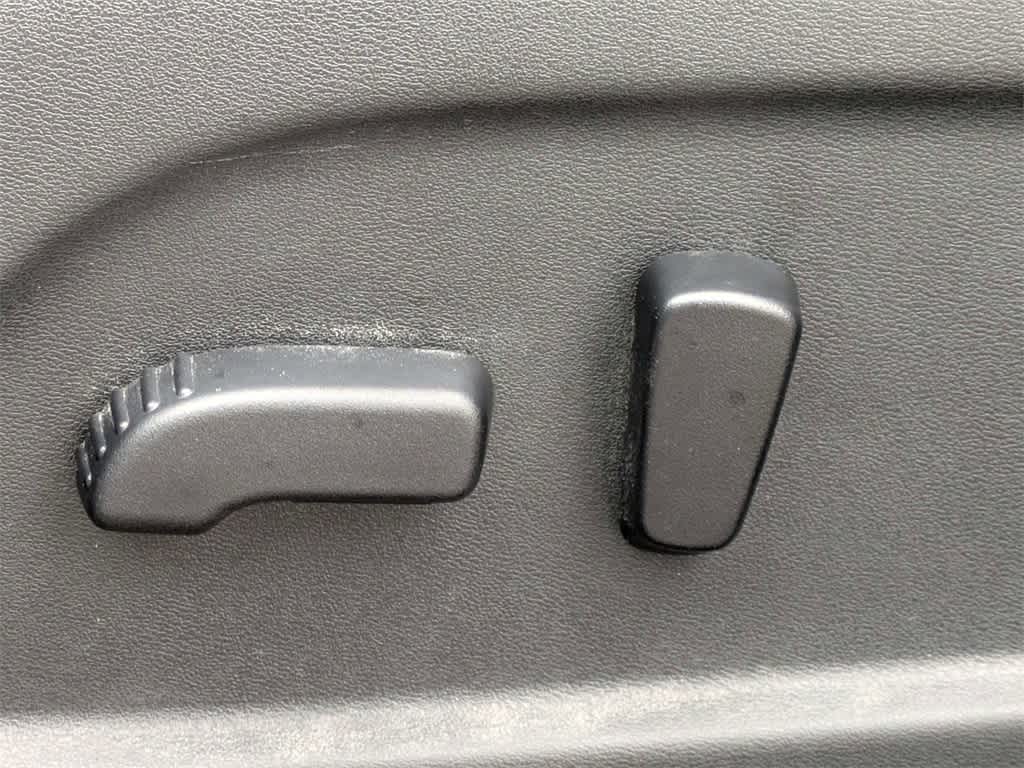 Thumbnail: 2018 Nissan Pathfinder - 25