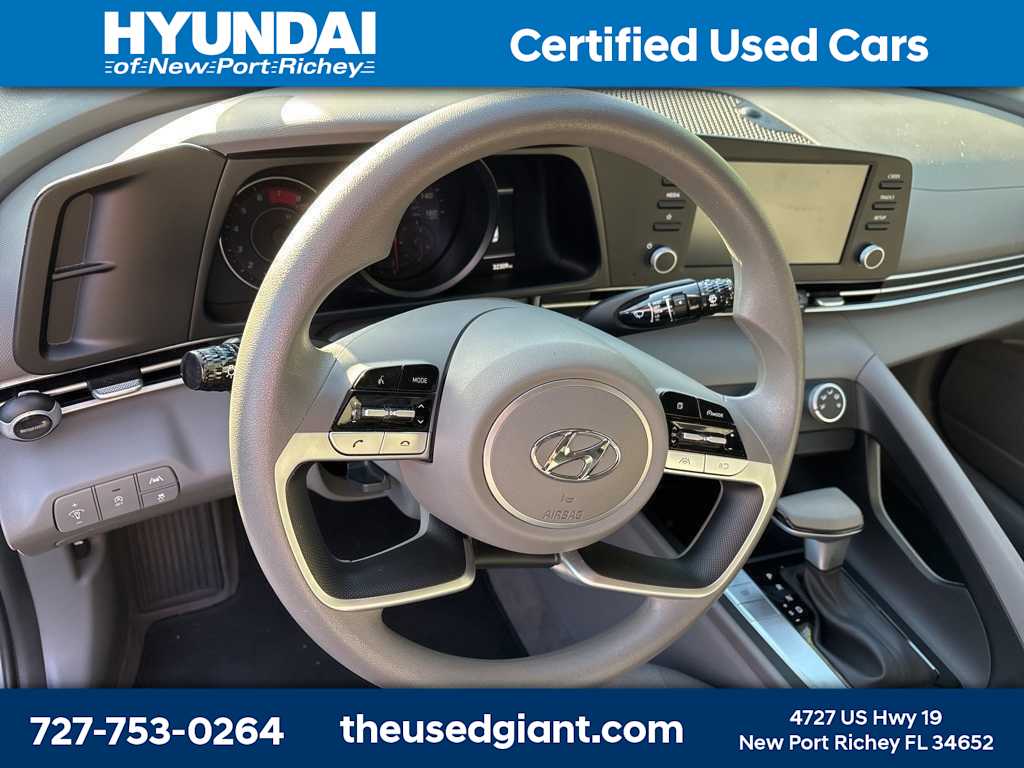 Thumbnail: 2023 Hyundai Elantra - 10