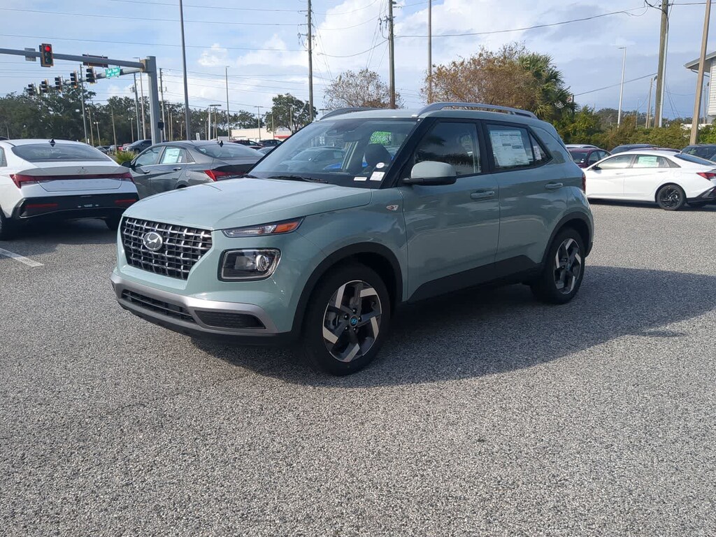 New 2026 Hyundai Venue SEL SUV
