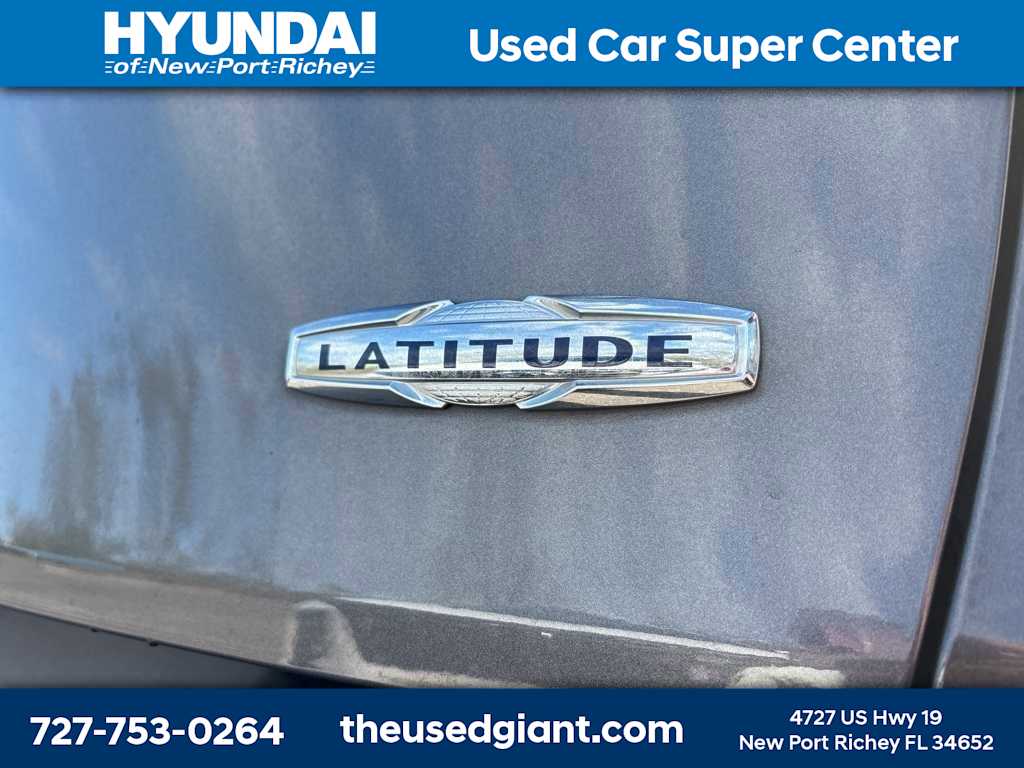 Thumbnail: 2018 Jeep Cherokee - 5