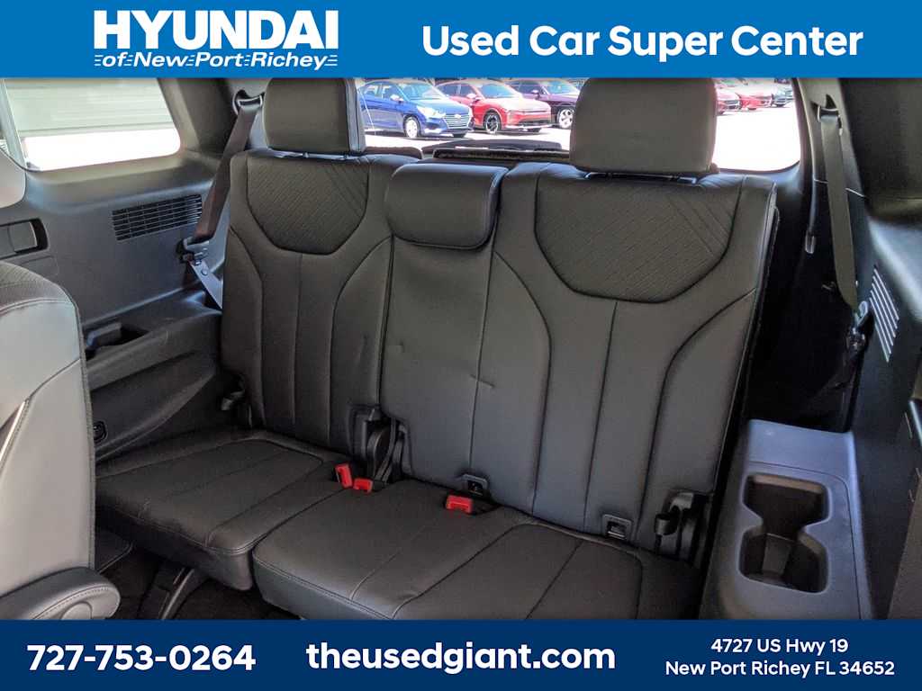 Thumbnail: 2024 Hyundai Palisade - 16