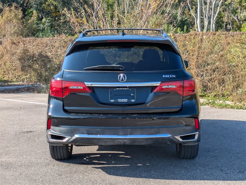 Thumbnail: 2017 Acura MDX - 4