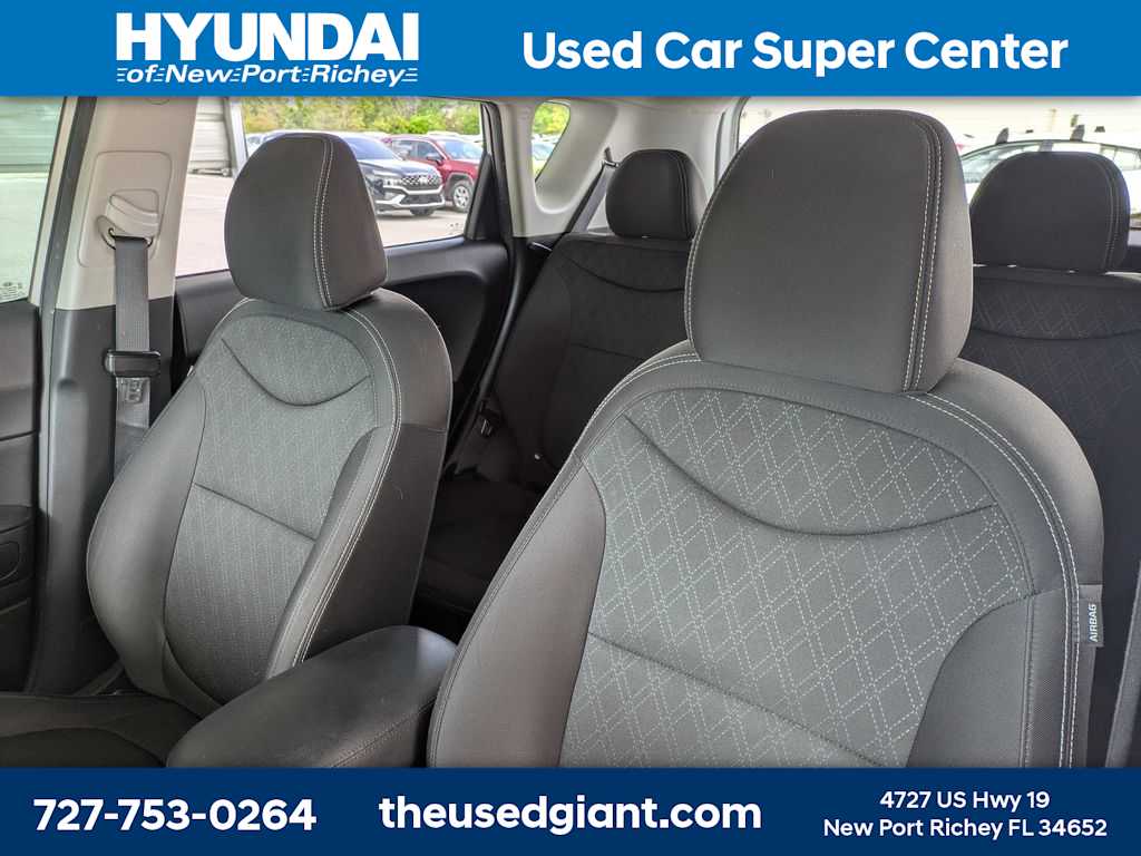 Thumbnail: 2017 Kia Soul - 7