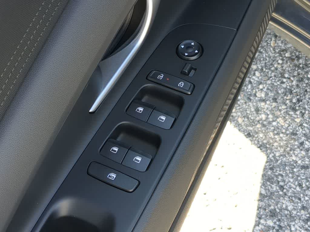 Thumbnail: 2026 Hyundai Elantra - 18