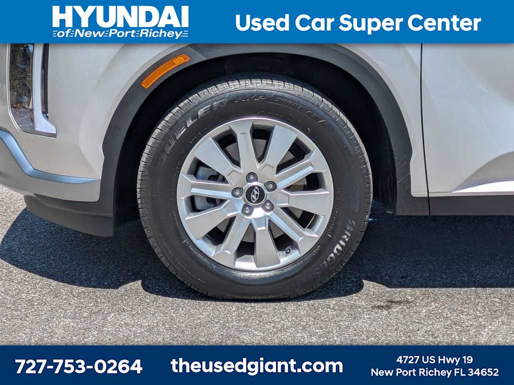 Thumbnail: 2025 Hyundai Palisade - 10