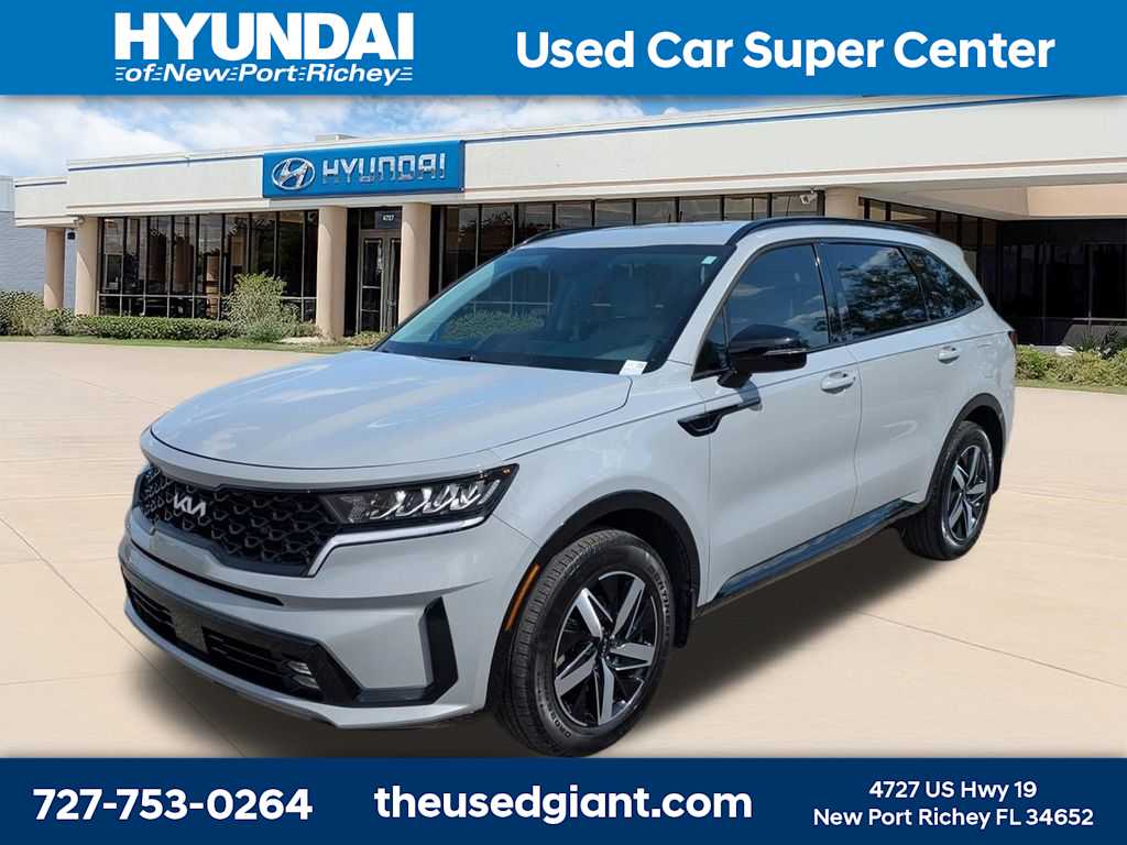 Thumbnail: 2023 Kia Sorento - 1