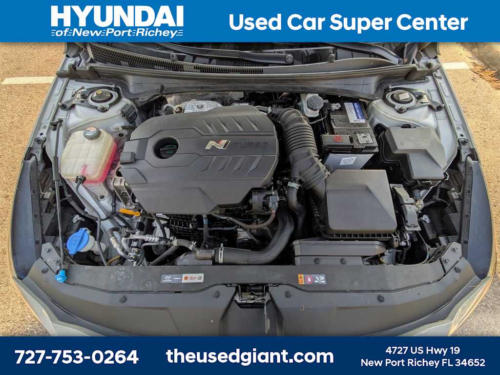 Thumbnail: 2022 Hyundai Elantra - 12