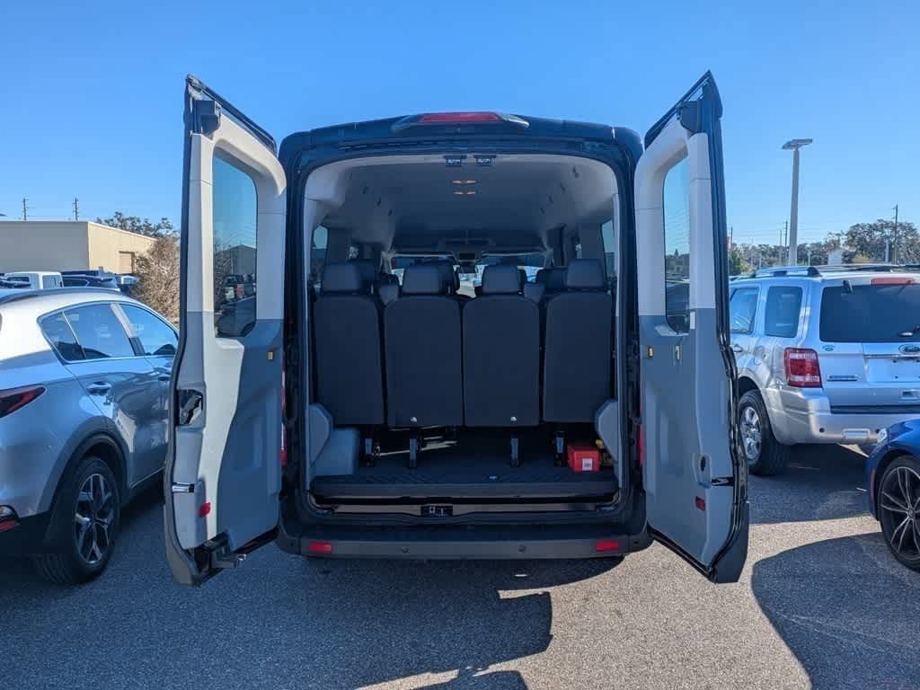 Thumbnail: 2018 Ford Transit Series - 6