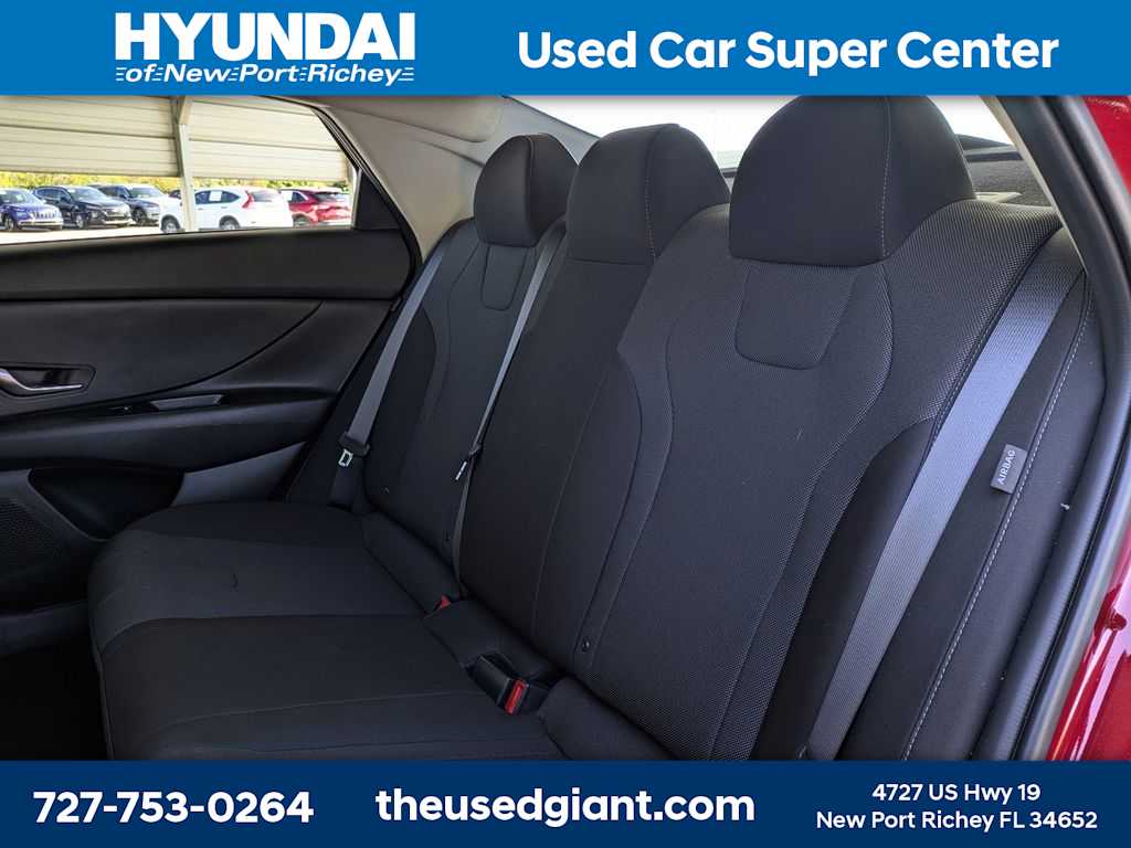 Thumbnail: 2025 Hyundai Elantra - 13