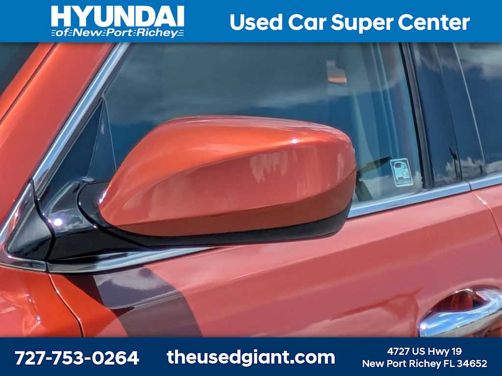 Thumbnail: 2016 Hyundai Santa Fe - 11