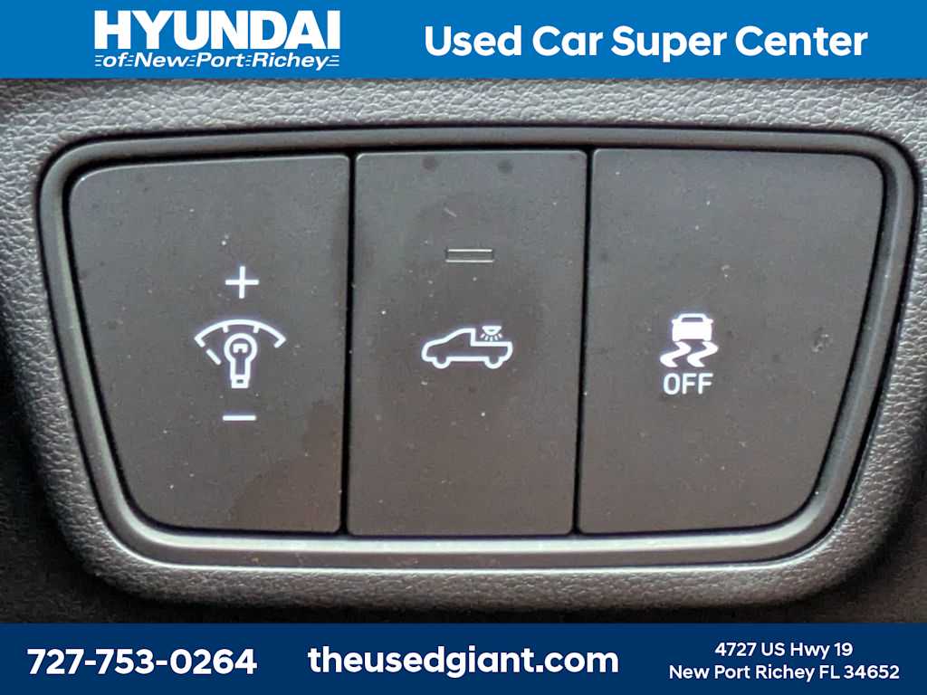 Thumbnail: 2023 Hyundai Santa Cruz - 27