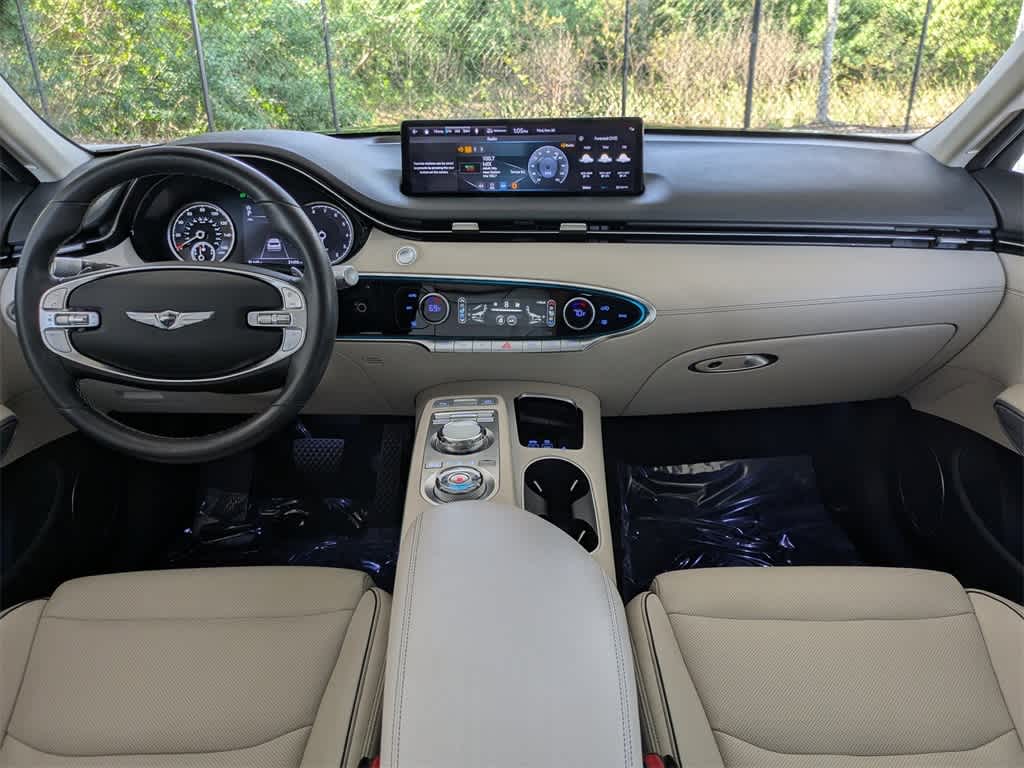 Thumbnail: 2022 Genesis GV70 - 20