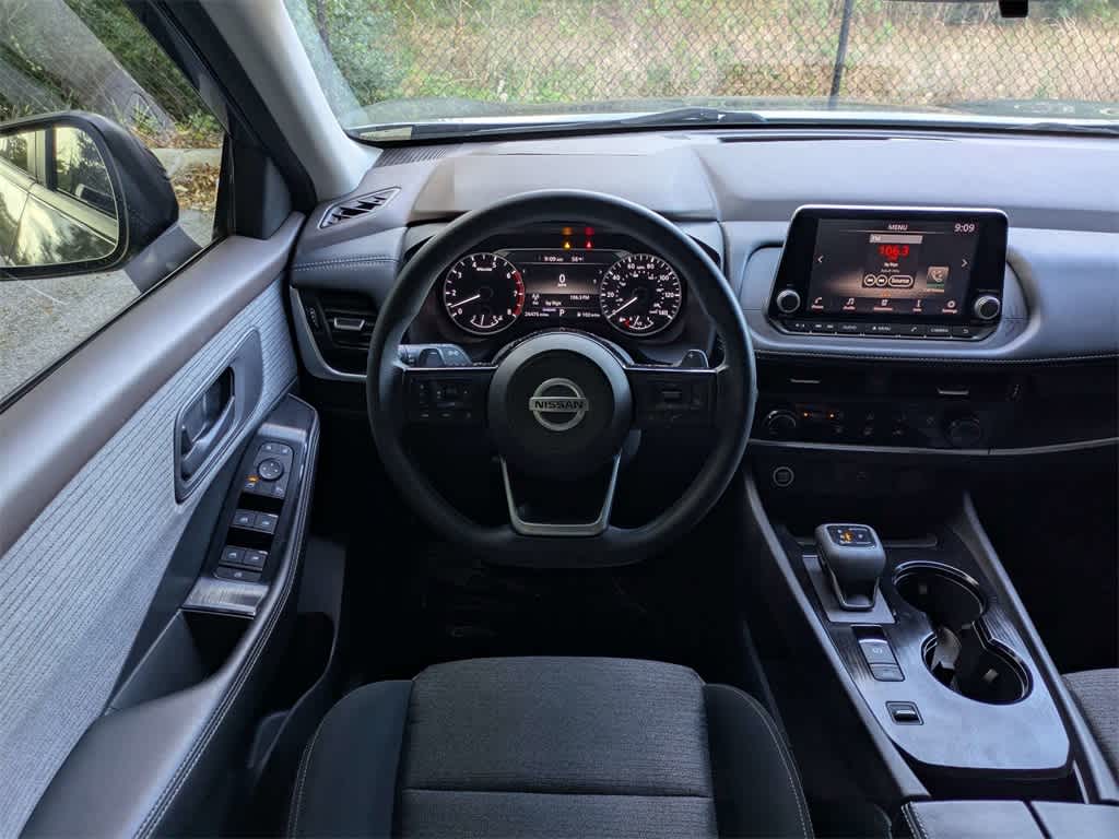 Thumbnail: 2021 Nissan Rogue - 17