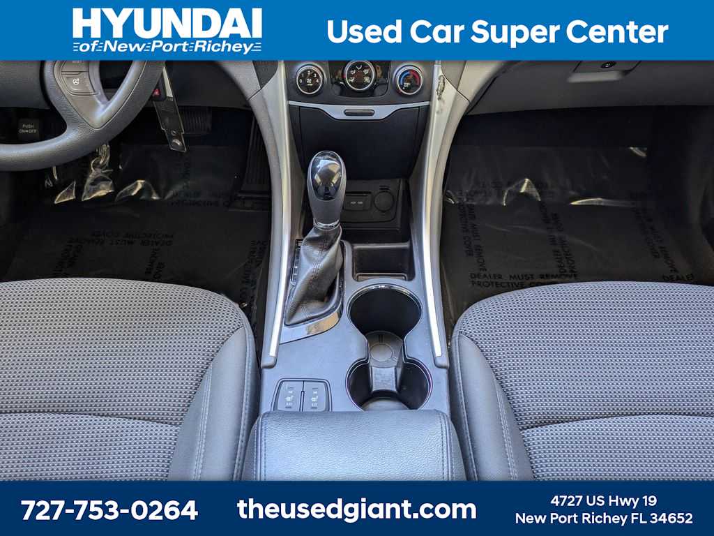 Thumbnail: 2014 Hyundai Sonata - 18