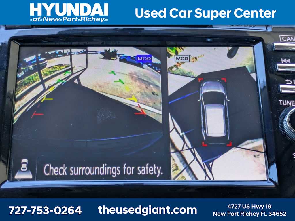 Thumbnail: 2016 Nissan Murano - 26