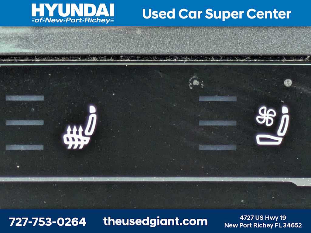 Thumbnail: 2023 Volkswagen Tiguan - 30
