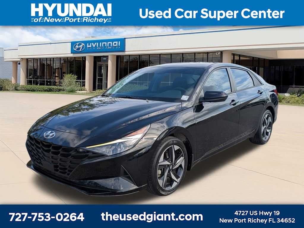 Thumbnail: 2023 Hyundai Elantra - 1