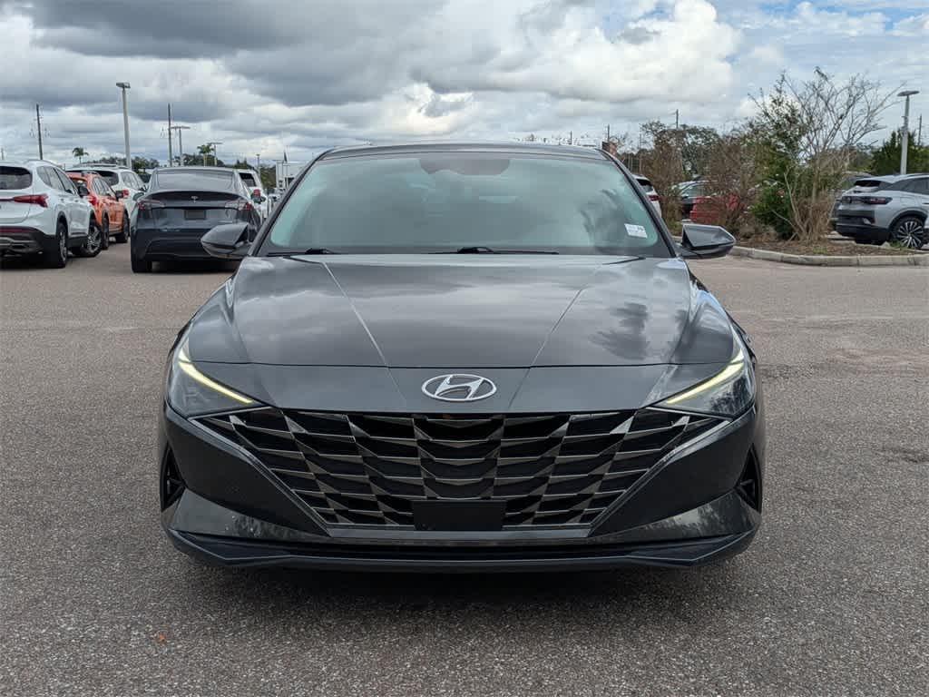 Thumbnail: 2021 Hyundai Elantra - 8
