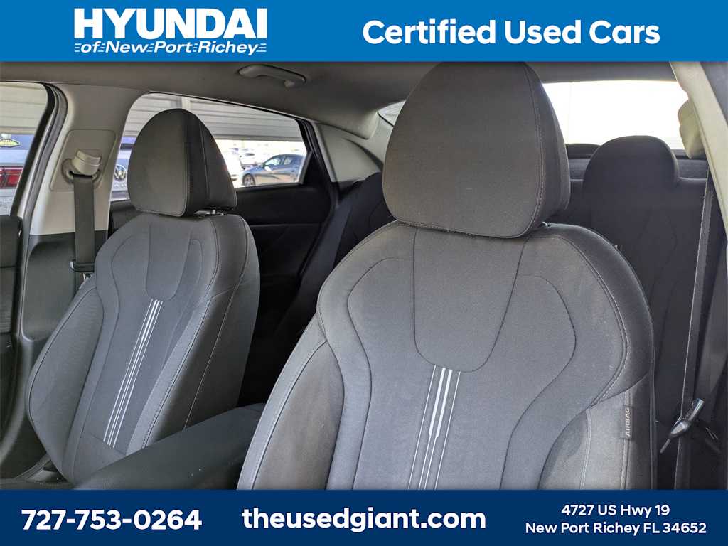 Thumbnail: 2021 Hyundai Elantra - 7