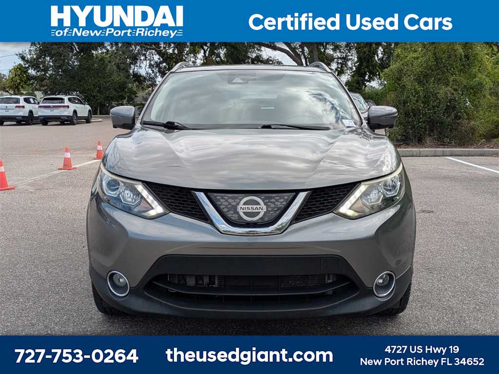 Thumbnail: 2018 Nissan Rogue Sport - 8