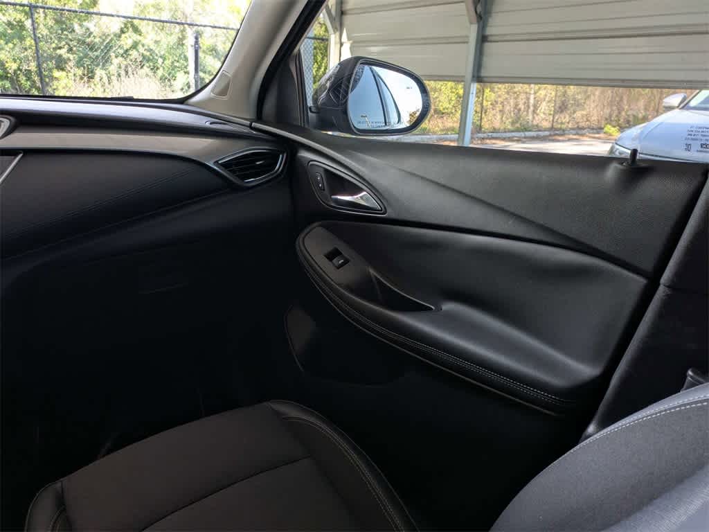 Thumbnail: 2022 Buick Encore GX - 20