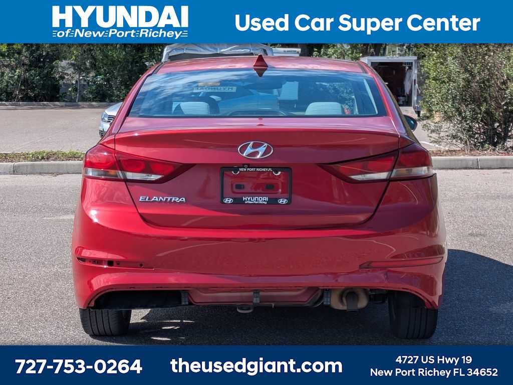 Thumbnail: 2017 Hyundai Elantra - 4