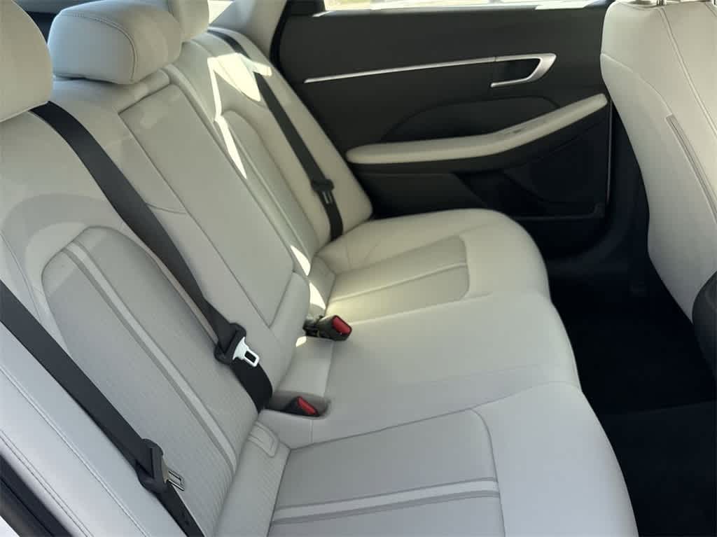 Thumbnail: 2025 Hyundai Sonata - 21