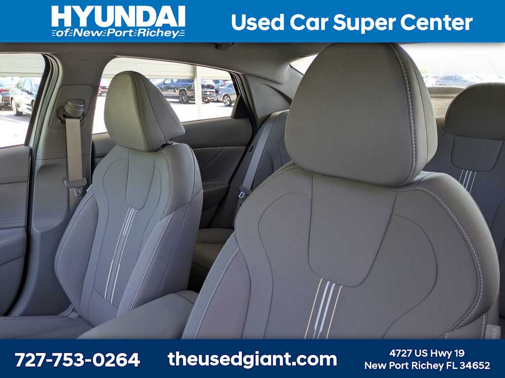 Thumbnail: 2025 Hyundai Elantra - 7