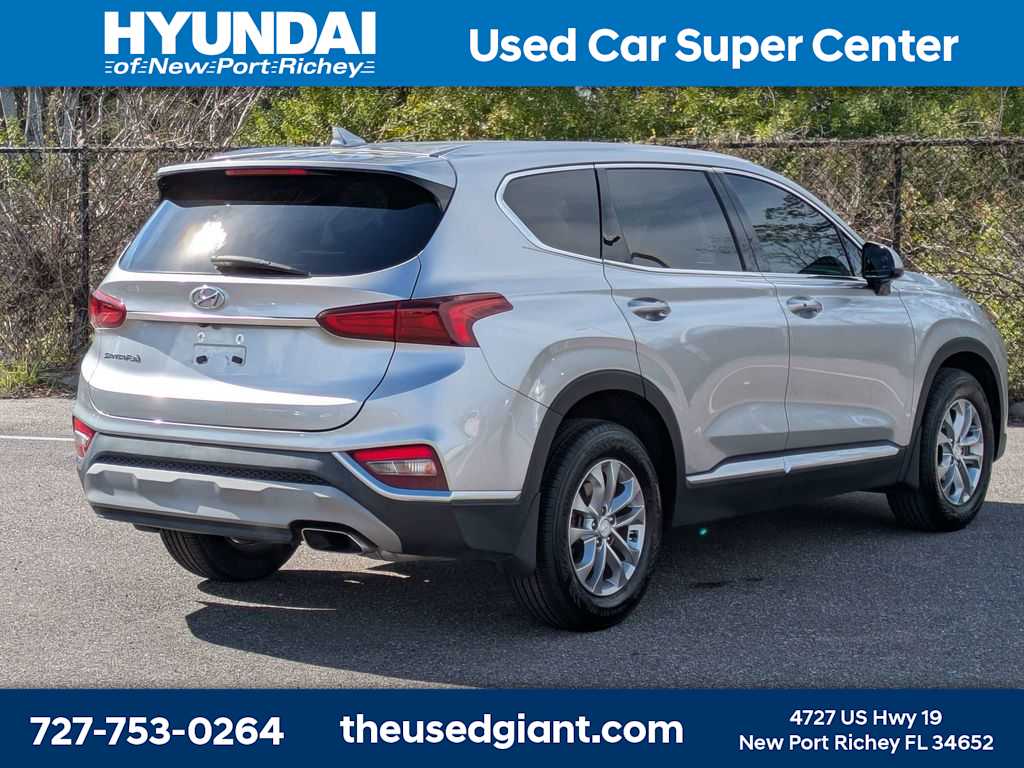 Thumbnail: 2020 Hyundai Santa Fe - 5