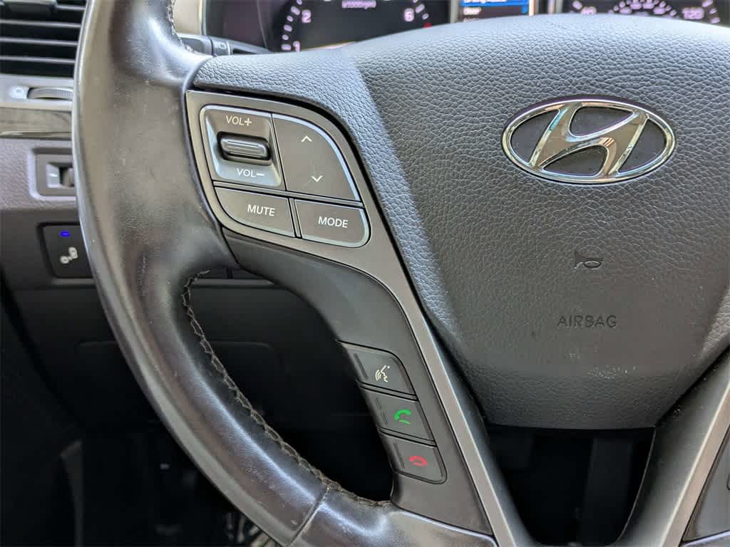 Thumbnail: 2017 Hyundai Santa Fe - 29