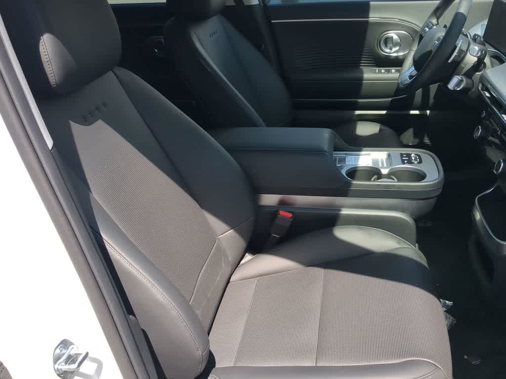 Thumbnail: 2026 Hyundai Ioniq - 22