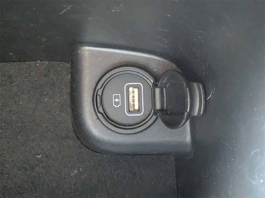 Thumbnail: 2021 Kia Telluride - 40