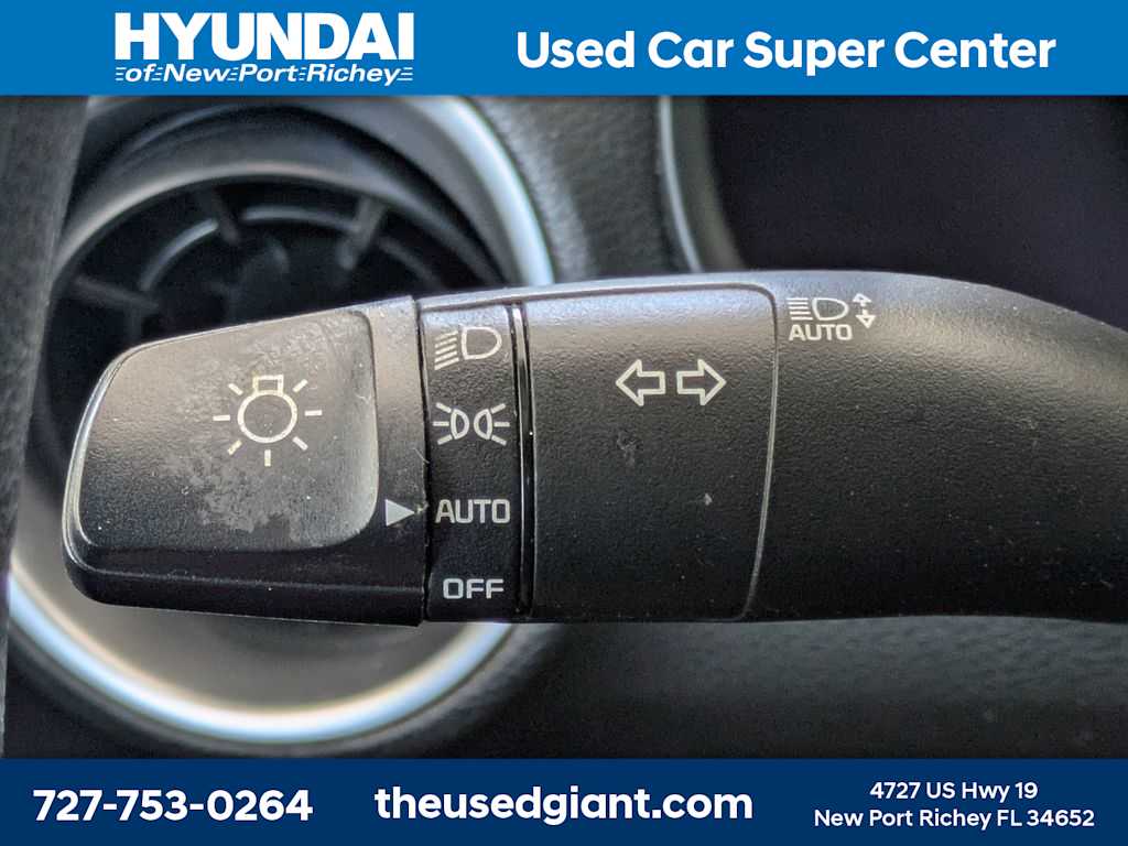 Thumbnail: 2024 Kia Forte - 27
