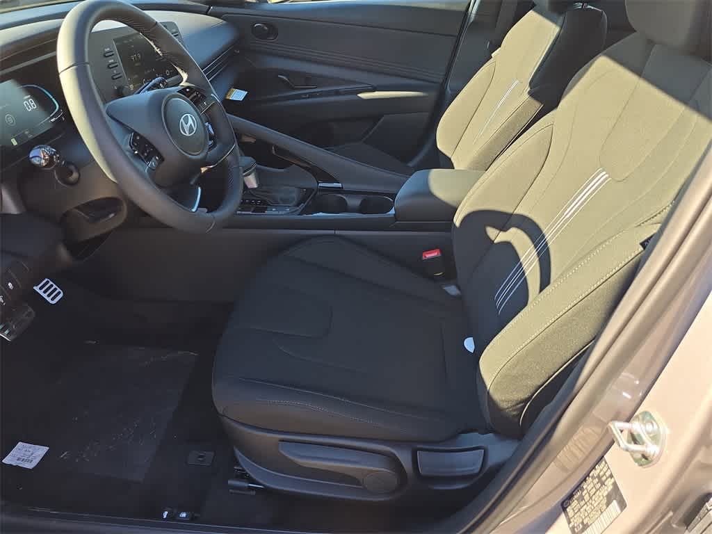 Thumbnail: 2026 Hyundai Elantra - 14