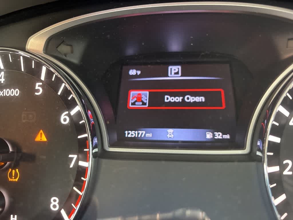 Thumbnail: 2018 Nissan Pathfinder - 12