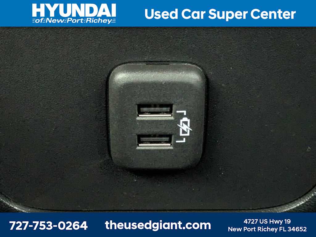 Thumbnail: 2022 GMC Terrain - 17