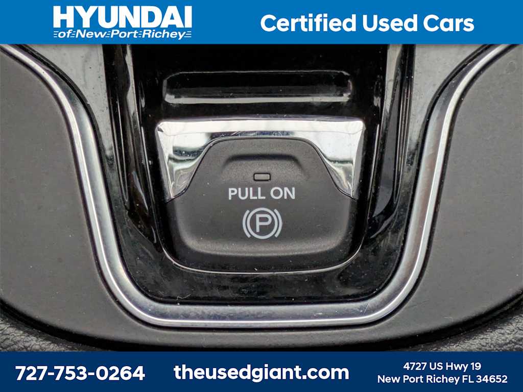 Thumbnail: 2020 Jeep Cherokee - 27