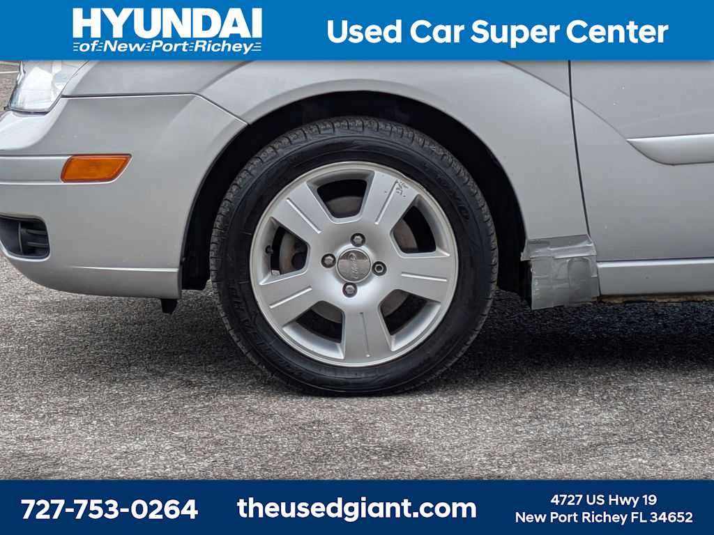 Thumbnail: 2007 Ford Focus - 10