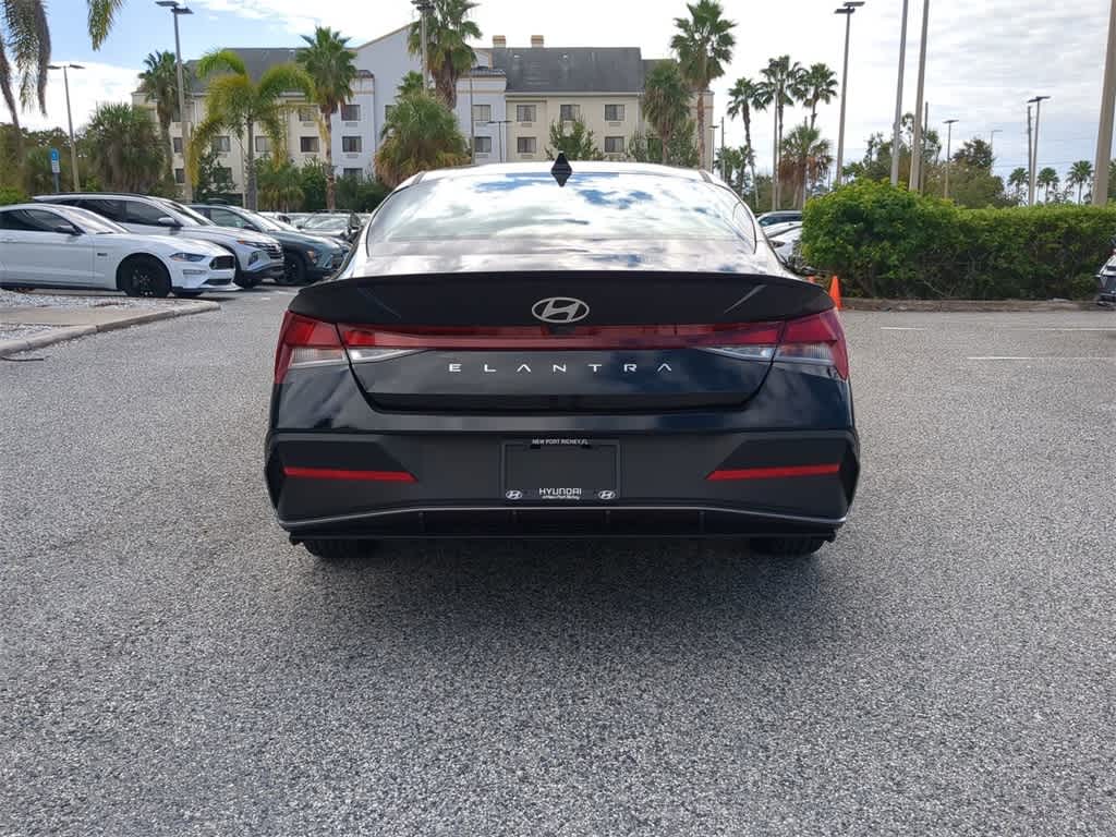 Thumbnail: 2026 Hyundai Elantra - 5