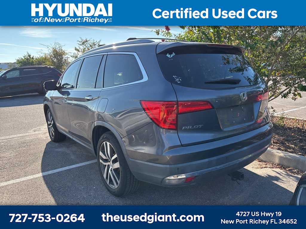 Thumbnail: 2017 Honda Pilot - 2