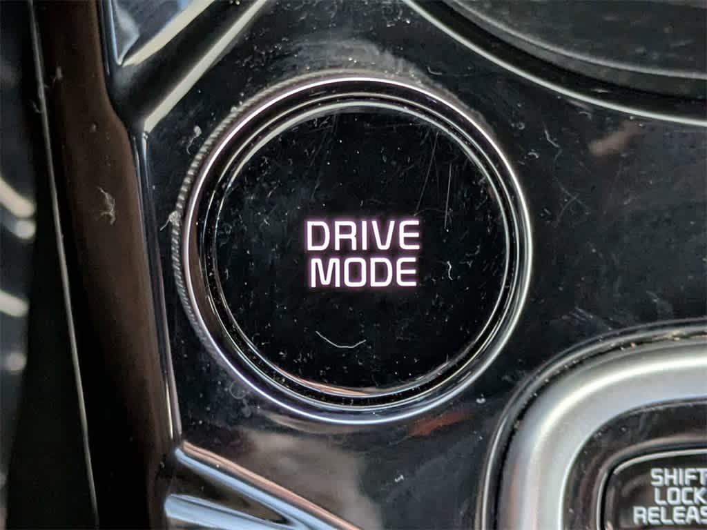 Thumbnail: 2024 Kia Seltos - 25