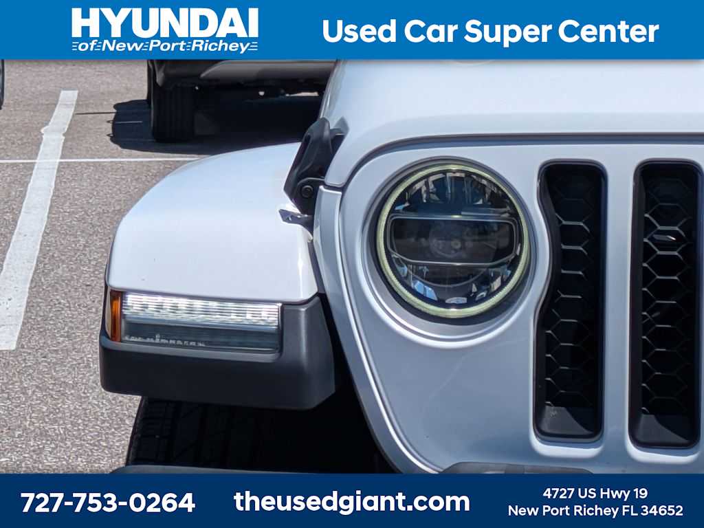 Thumbnail: 2022 Jeep Gladiator - 9
